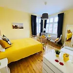 Tanin House - Three-bedroom Apartment, Sauna And Gym 10' Away From Borovets 아파트 사모코프