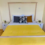 Tanin House - Three-bedroom Apartment, Sauna And Gym 10' Away From Borovets 아파트 사모코프