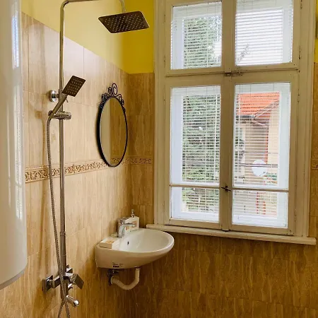 Apartamento Tánin House - Three Bedrooms, Jacuzzi&sauna 10' Away From Borovets